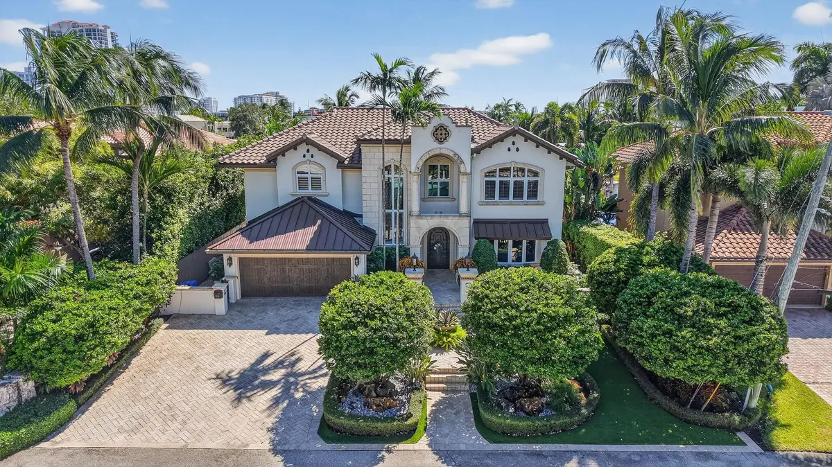 Photo 4 at 2630 Barcelona Drive, Fort Lauderdale