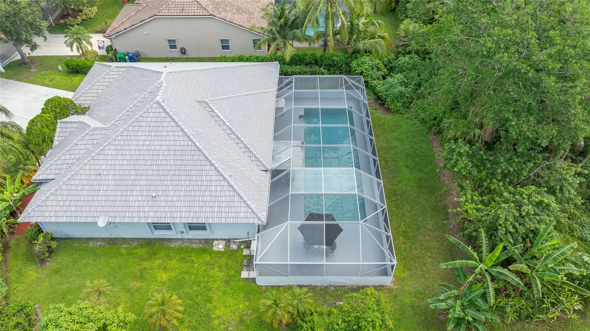 Photo 4 at 1400 NW 102nd Drive, Coral Springs