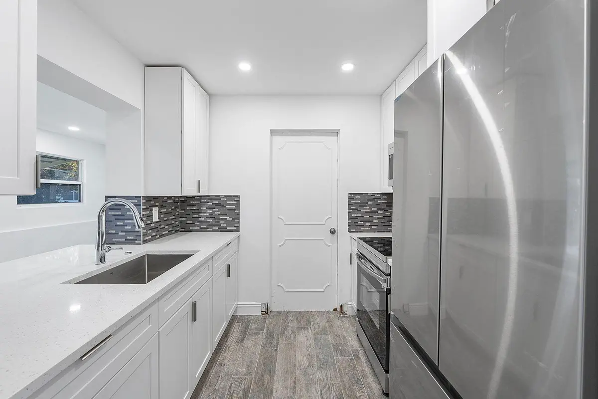 Photo 2 at 370 S Golf Boulevard, Pompano Beach