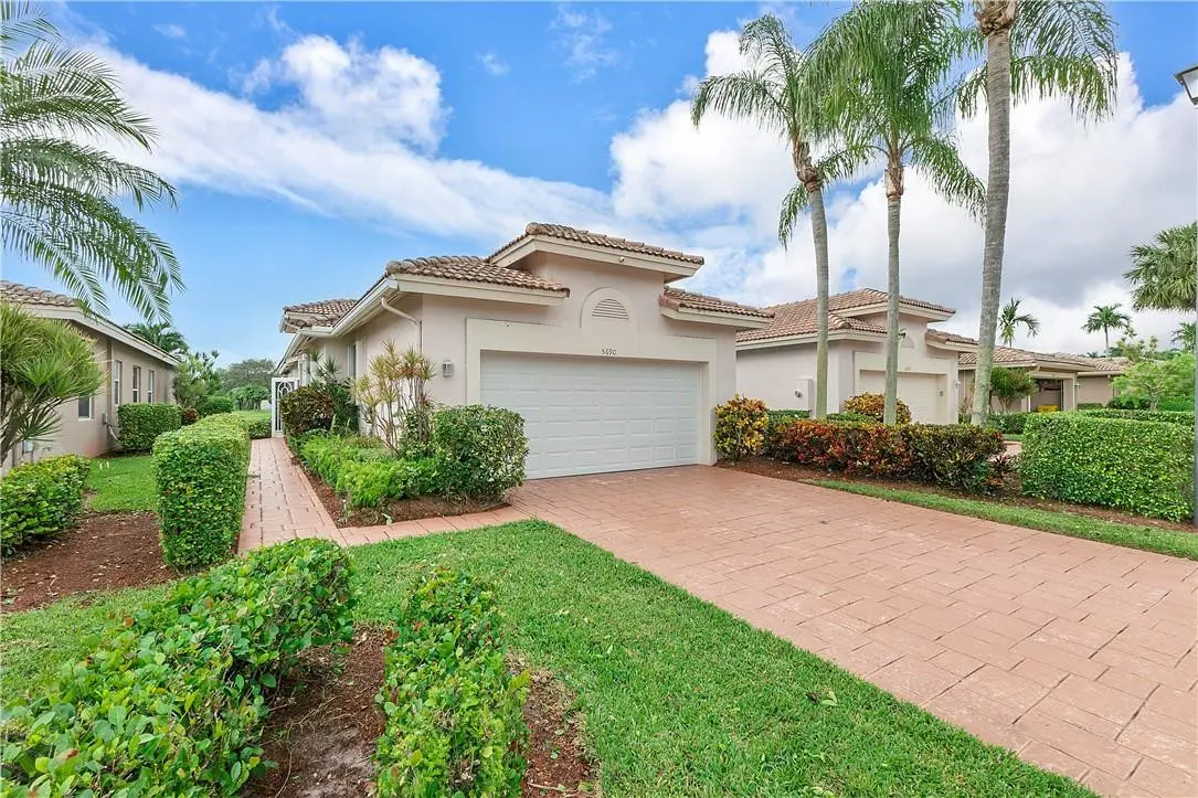 Photo 3 at 5690 Emerald Cay Terrace 5690, Boynton Beach