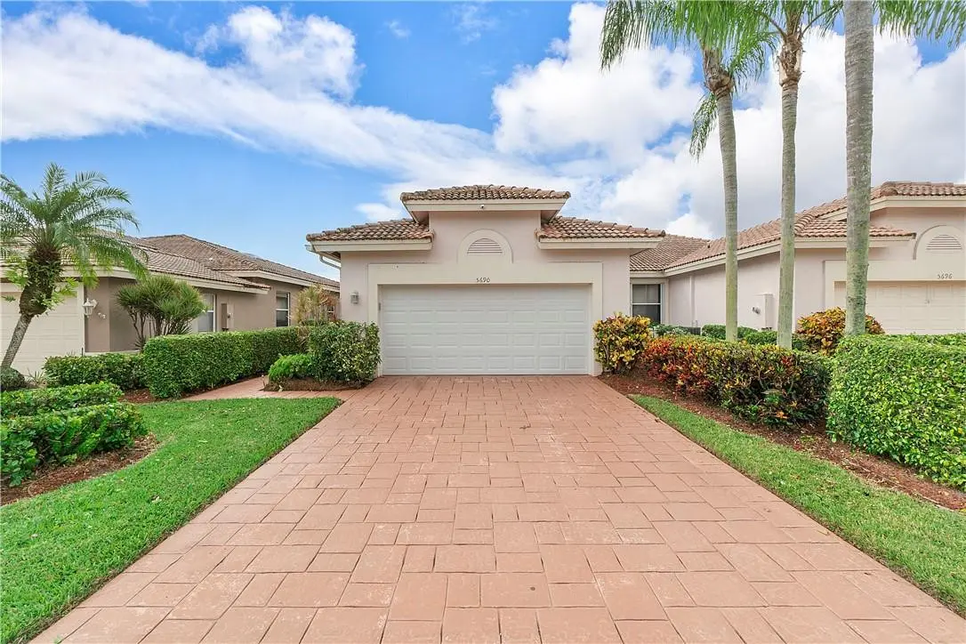 Photo 4 at 5690 Emerald Cay Terrace 5690, Boynton Beach