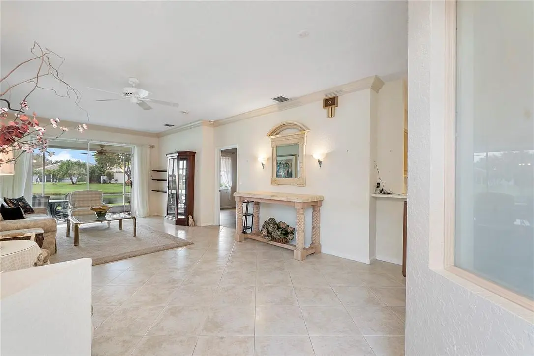 Photo 8 at 5690 Emerald Cay Terrace 5690, Boynton Beach