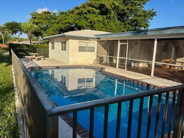 Photo 5 at 8244 NW 6th Street, Coral Springs