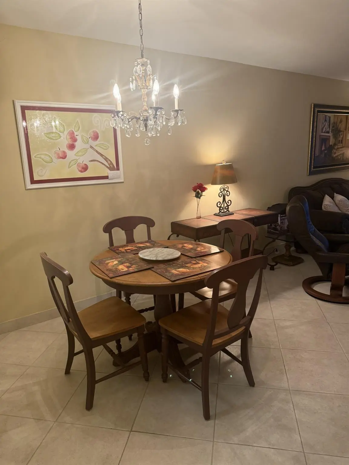 Dining Table at 2050 NE 39th Street 211w, Lighthouse Point