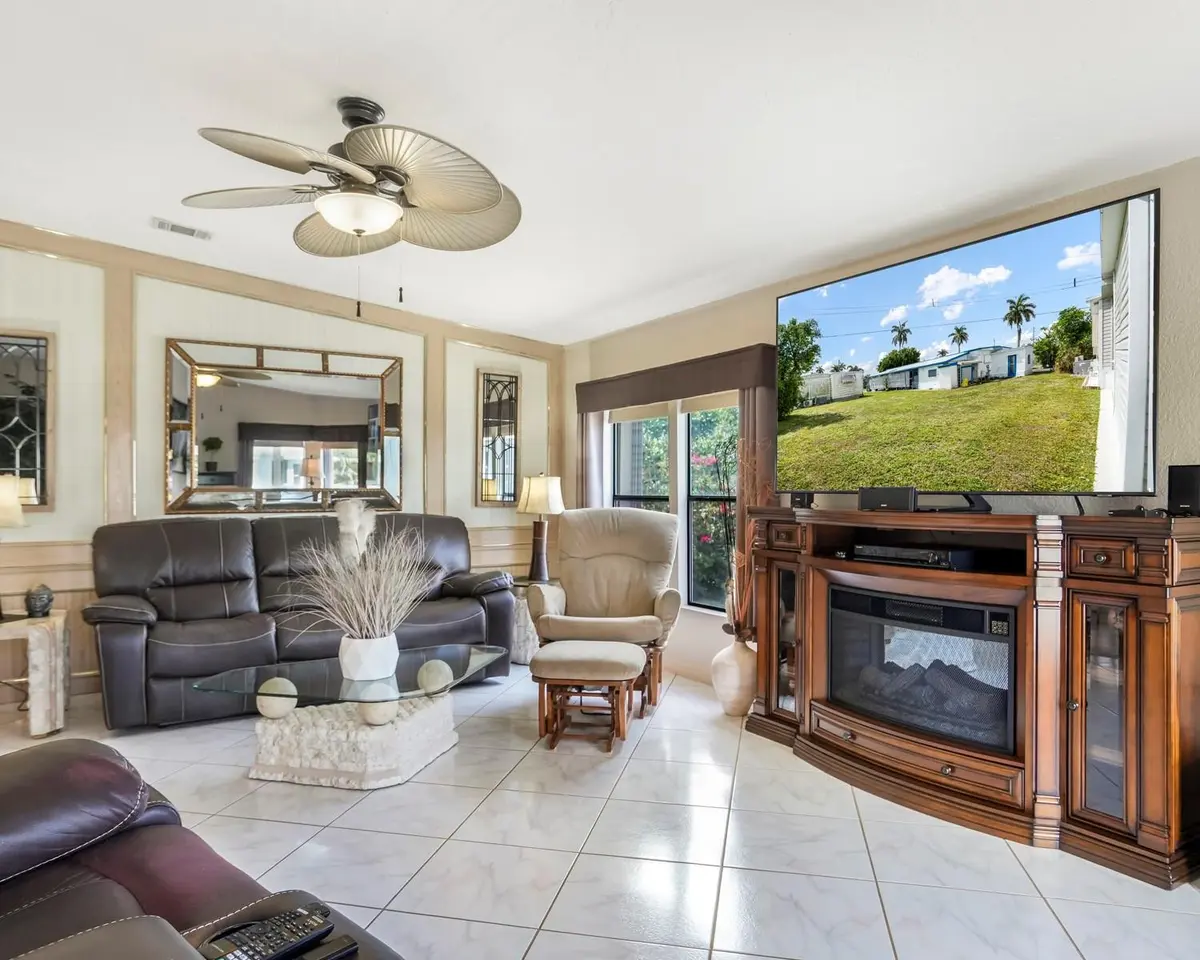 Photo 6 at 8560 SW 20th Street, Davie