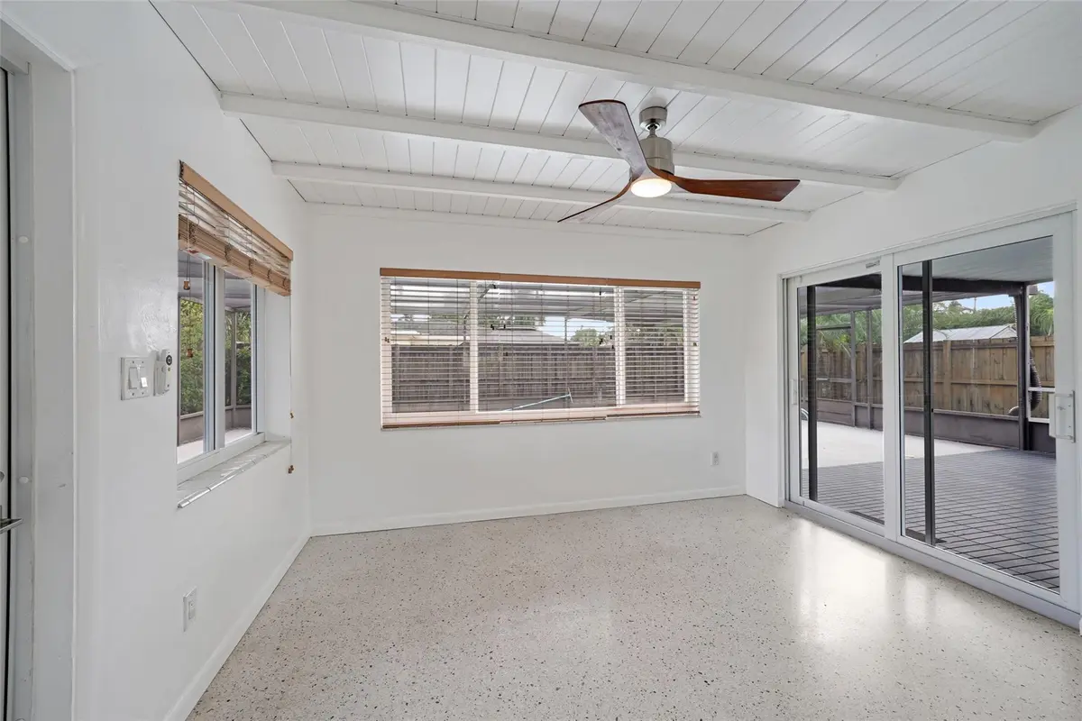Photo 6 at 615 N 32nd Avenue, Hollywood