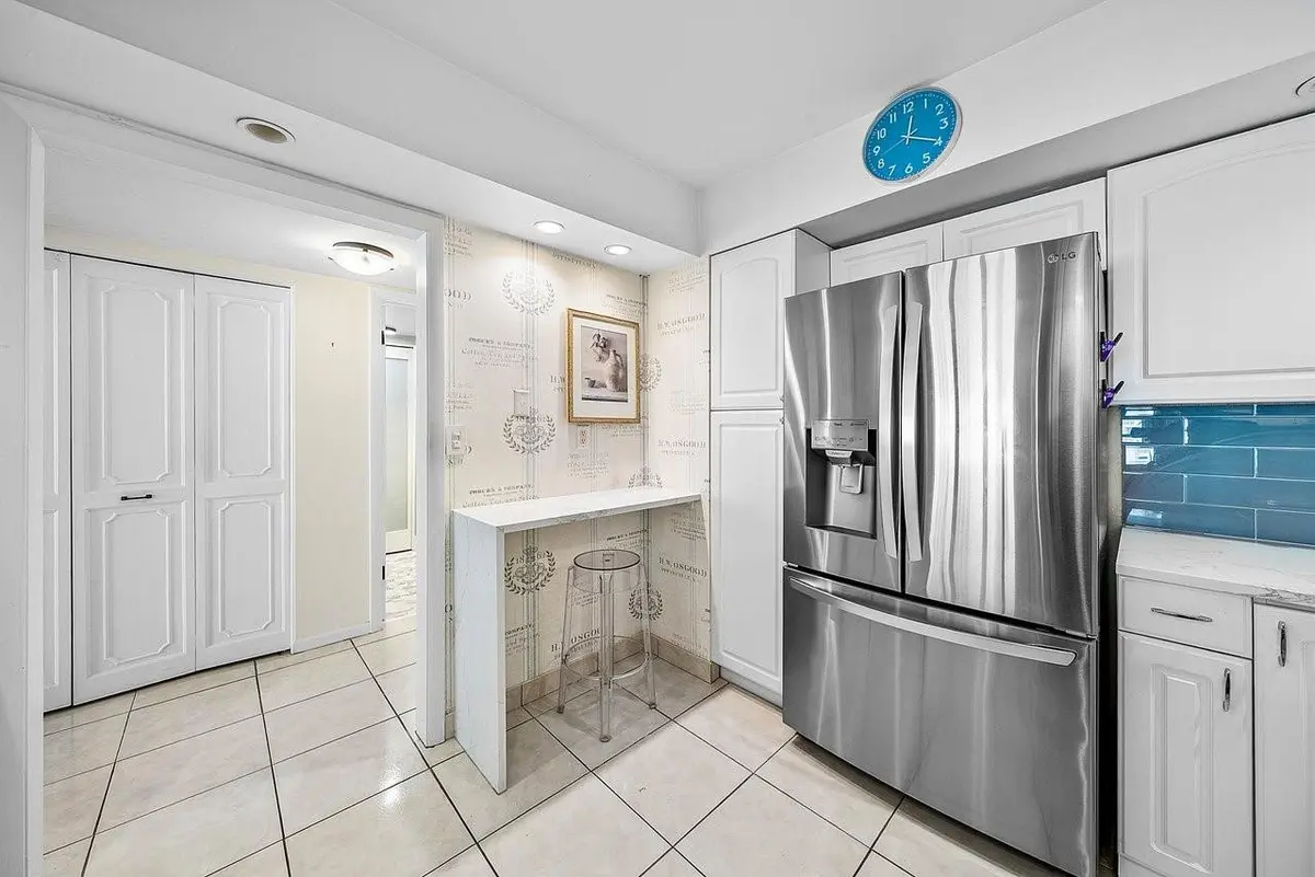Photo 4 at 3900 Galt Ocean Drive 1004, Fort Lauderdale