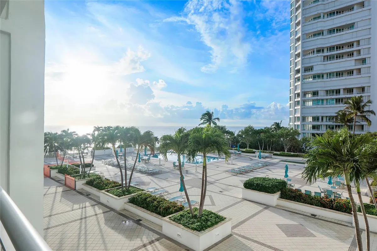 Photo 1 at 1620 S Ocean Boulevard 4f, Lauderdale-By-The-Sea