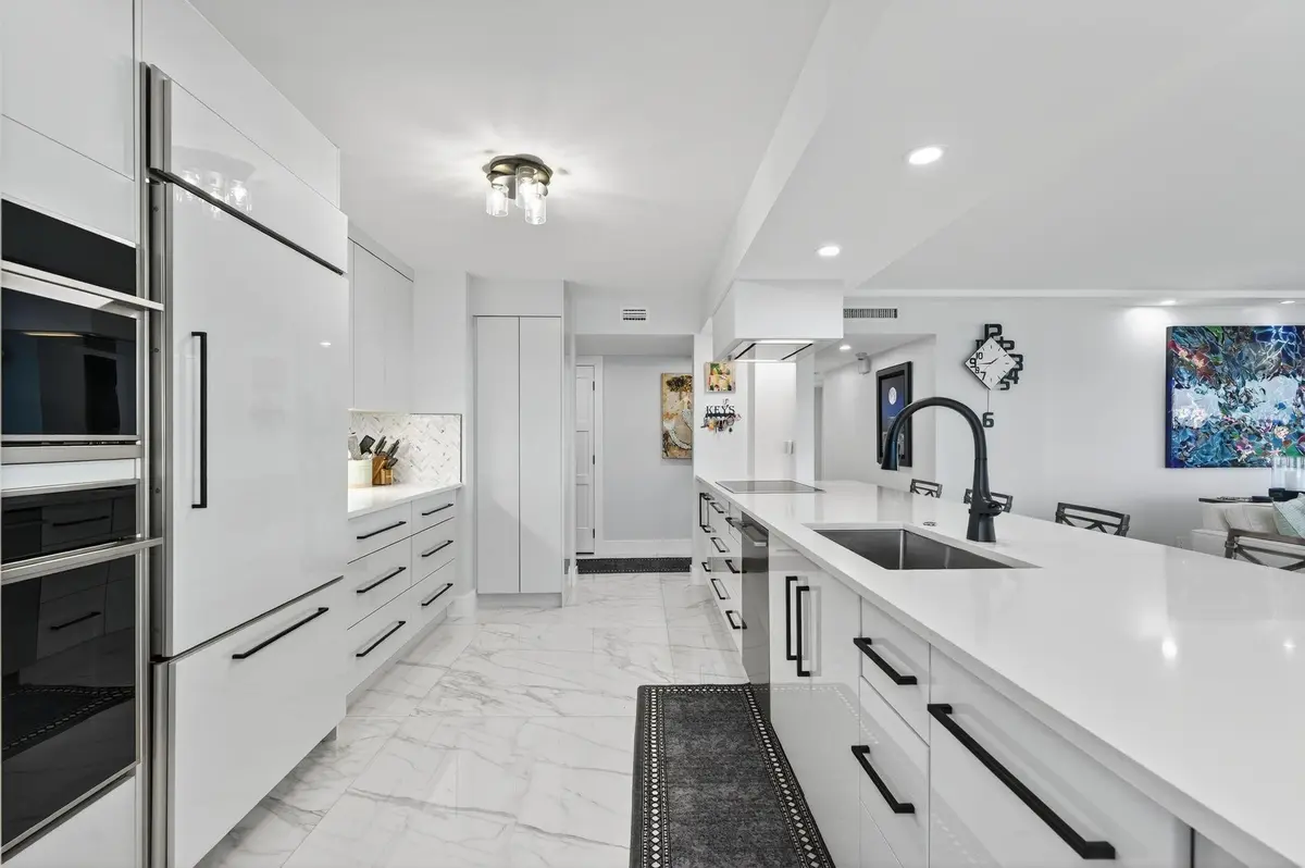 Photo 6 at 3900 Galt Ocean Drive 817, Fort Lauderdale