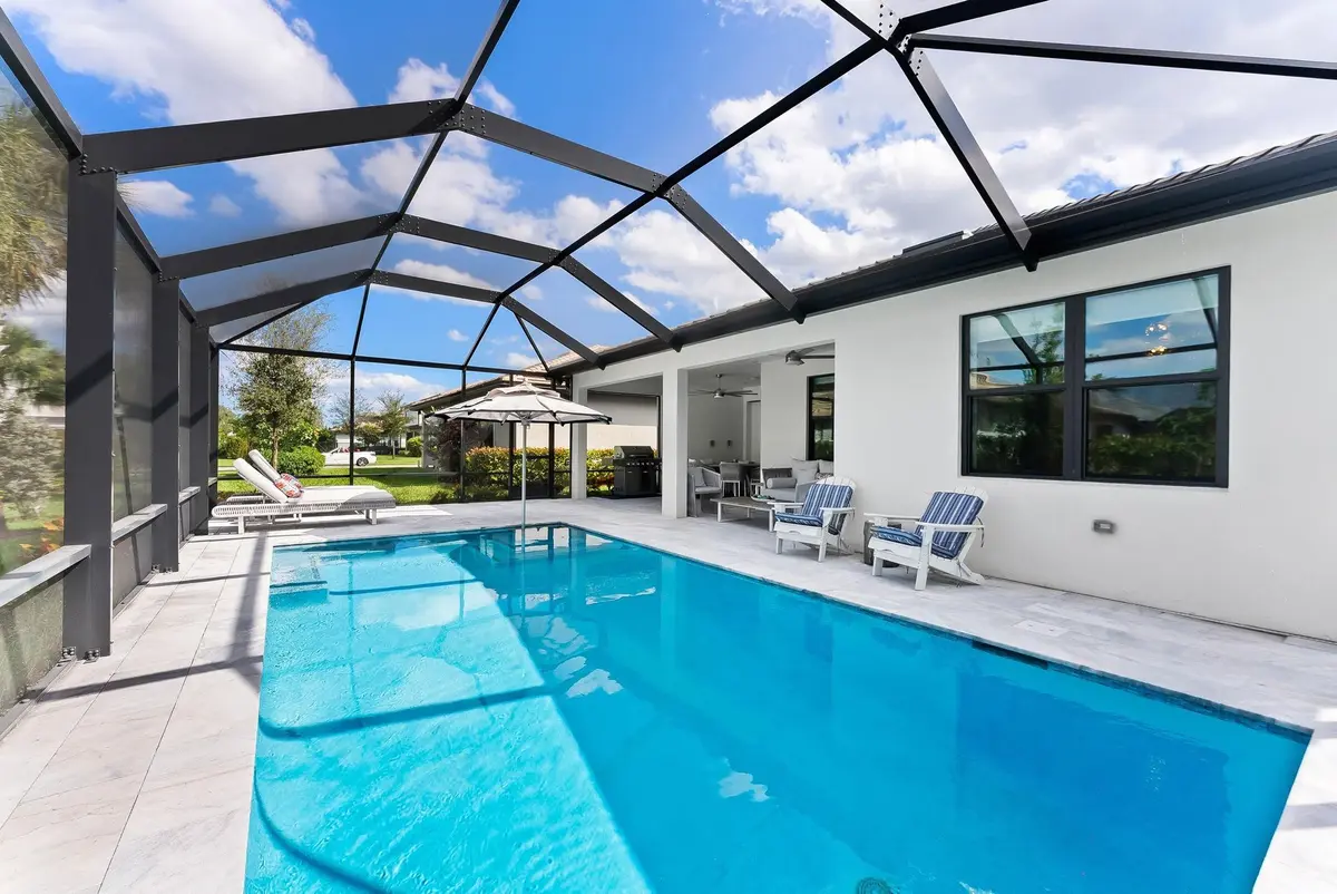 Photo 3 at 2535 Primrose Place, Oakland Park