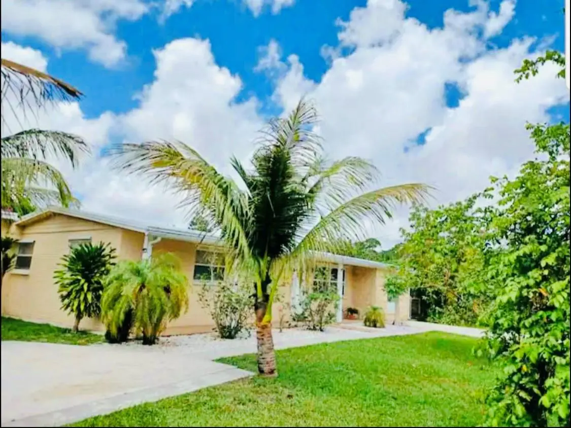 Photo 1 at 279 Hach Lane, West Palm Beach