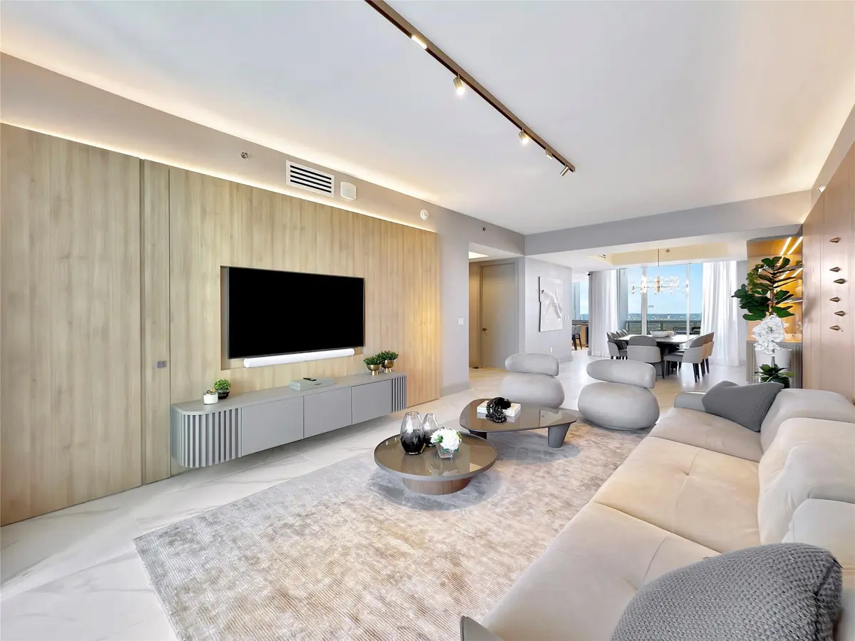 Photo 2 at 16001 Collins Avenue 3004, Sunny Isles Beach