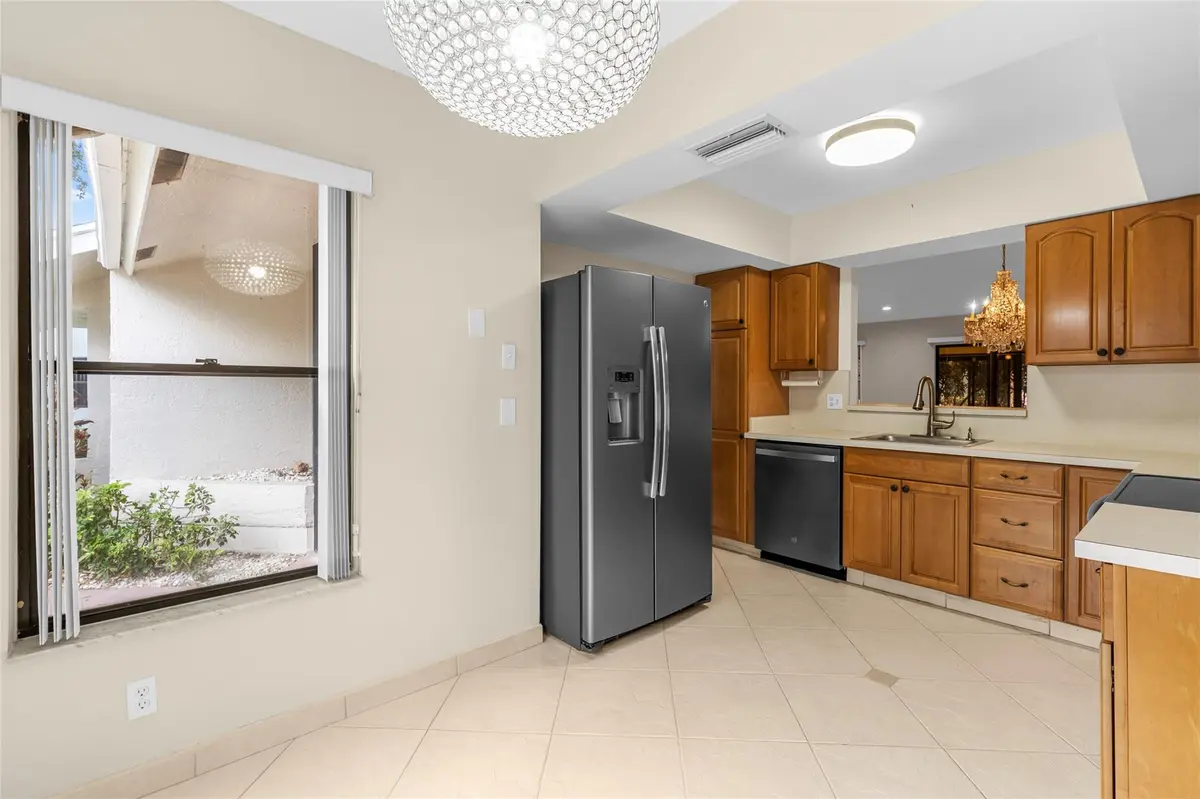 Photo 6 at 10971 Lake Front Place 10971, Boca Raton