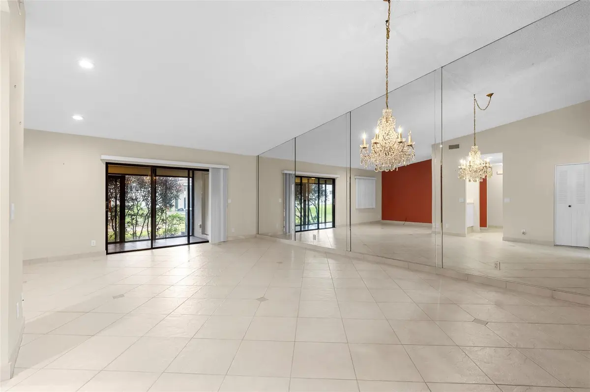 Photo 8 at 10971 Lake Front Place 10971, Boca Raton