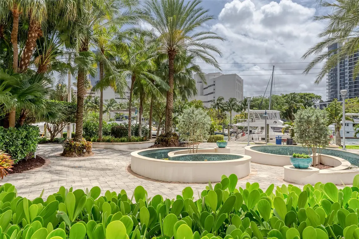 Photo 4 at 333 Las Olas Way 1507, Fort Lauderdale