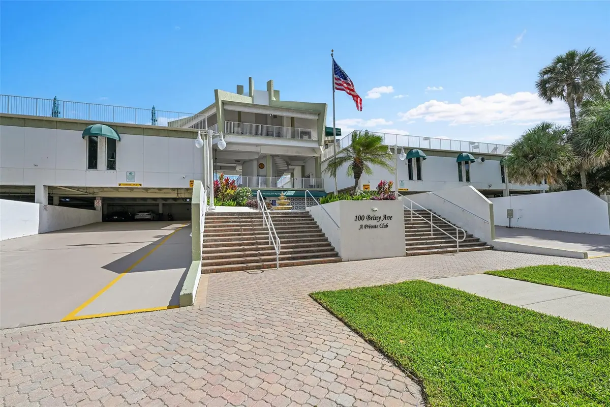 Beach club at 101 Briny Avenue 1409, Pompano Beach