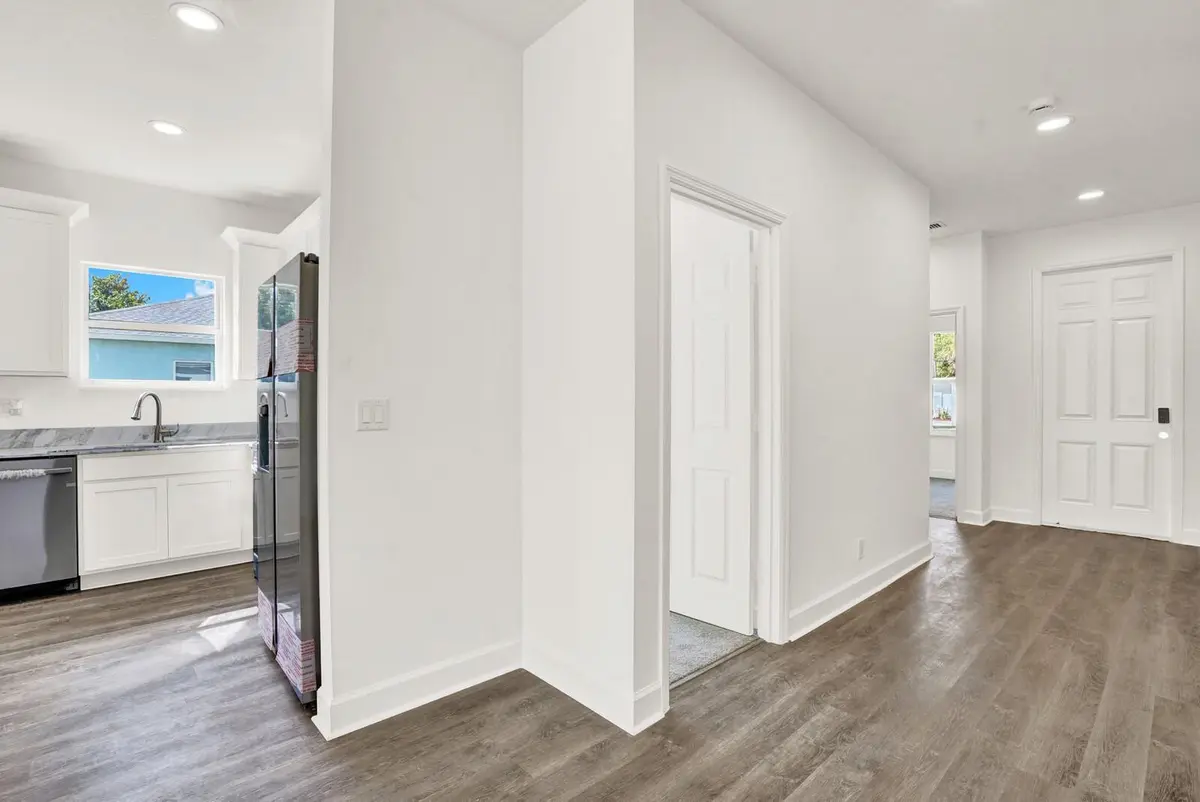 Photo 7 at 7874 Griswold Street, Lantana