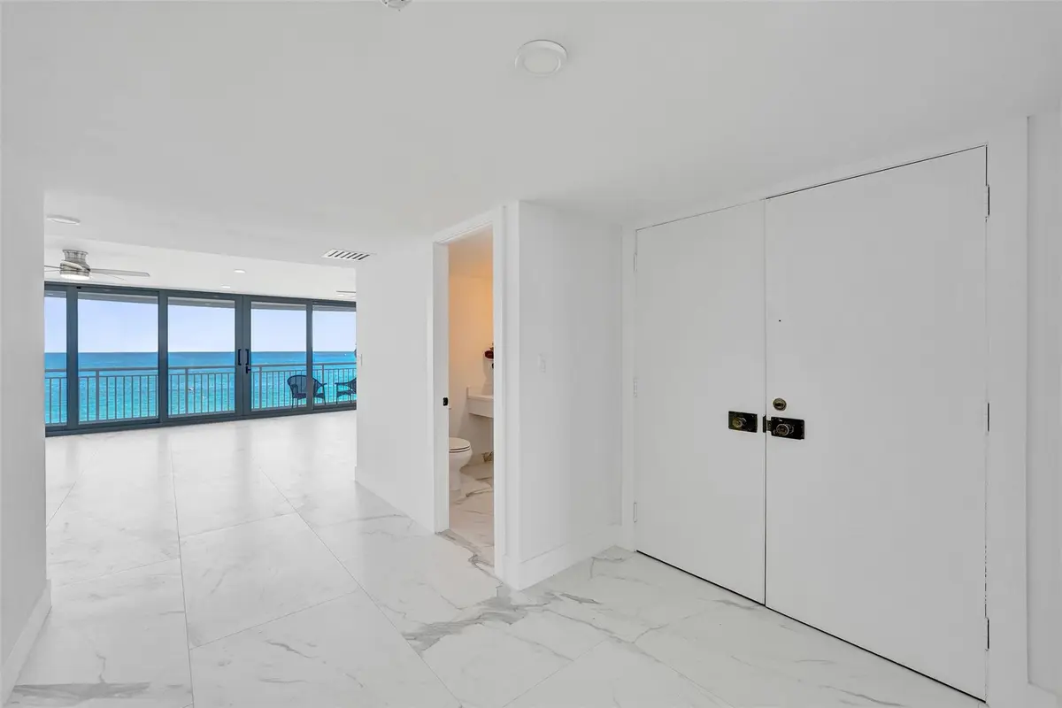Entry into Great Room at 1390 S Ocean Boulevard 5C, Pompano Beach