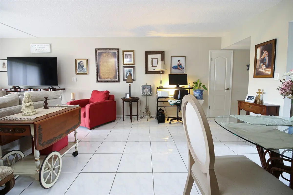 Photo 6 at 3475 Broken Woods Drive 101, Coral Springs