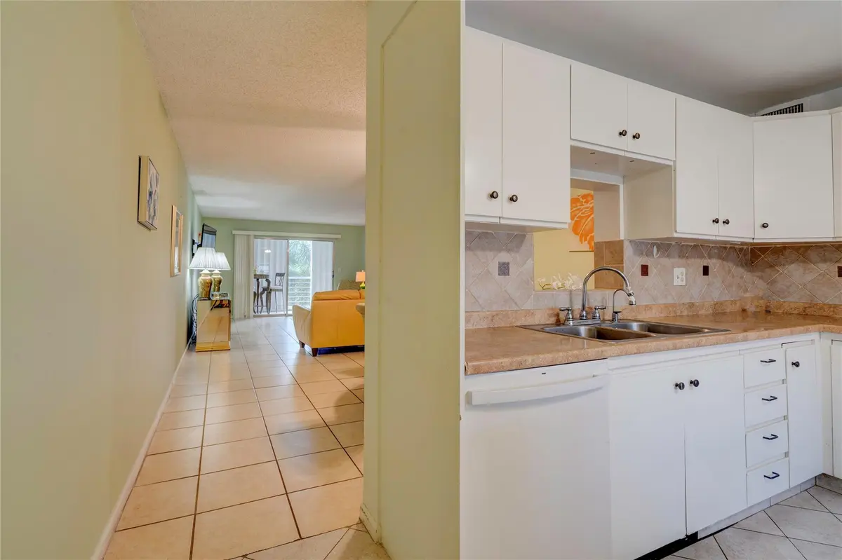 Photo 4 at 3102 Portofino Point K3, Coconut Creek