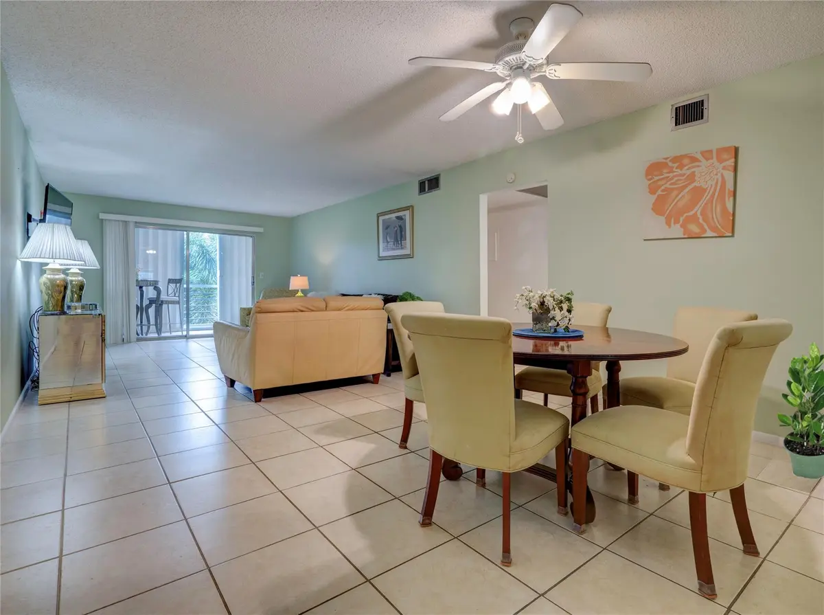 Photo 8 at 3102 Portofino Point K3, Coconut Creek
