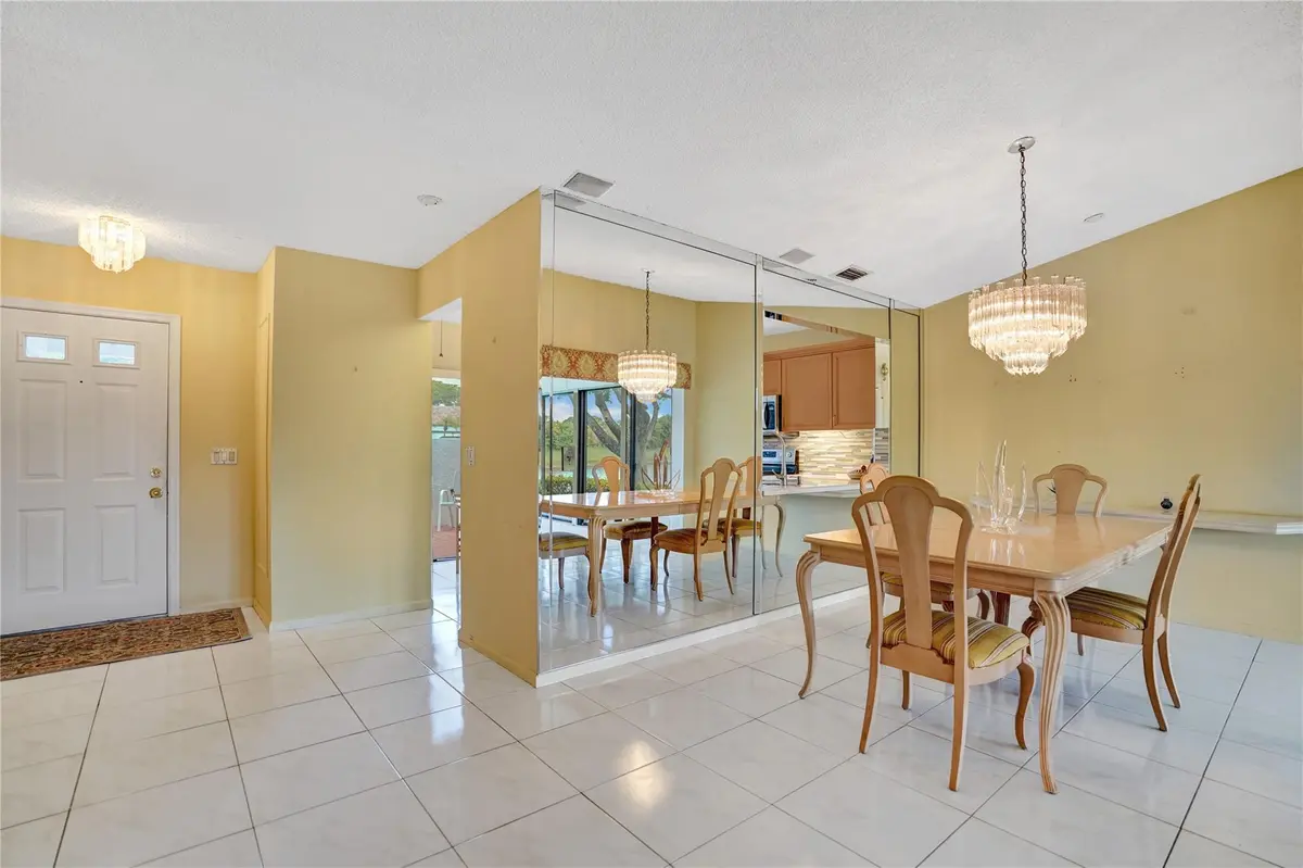 Dining room at 5658 Parkwalk Circle, Boynton Beach