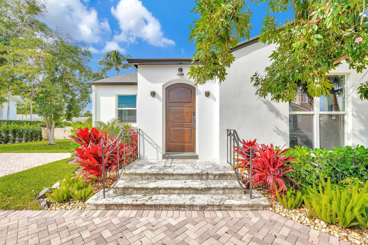 Photo 3 at 4015 Washington Road, West Palm Beach