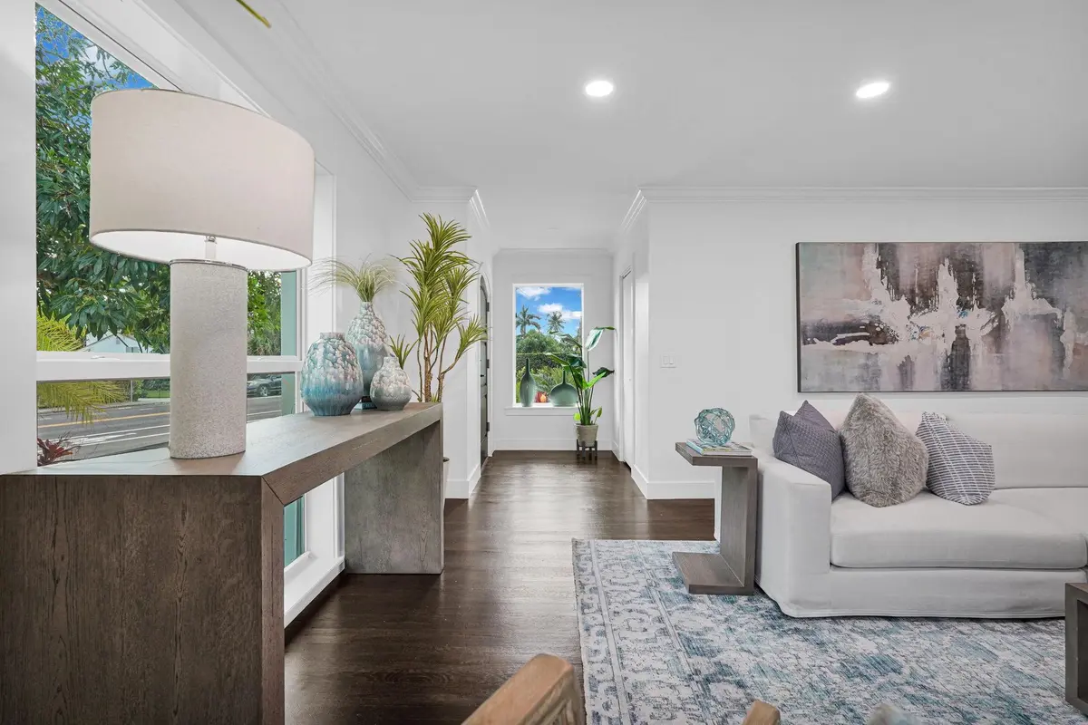 Photo 7 at 4015 Washington Road, West Palm Beach