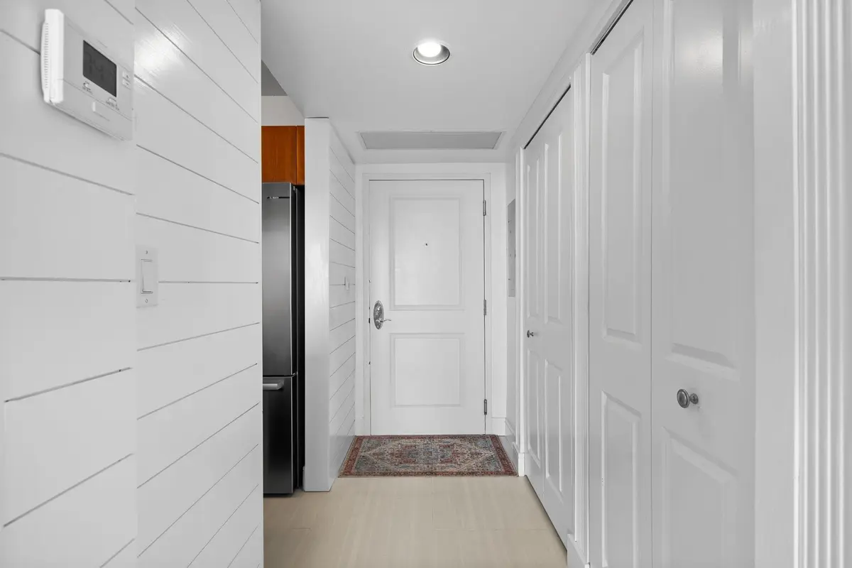 Photo 8 at 610 W Las Olas Boulevard 1621, Fort Lauderdale