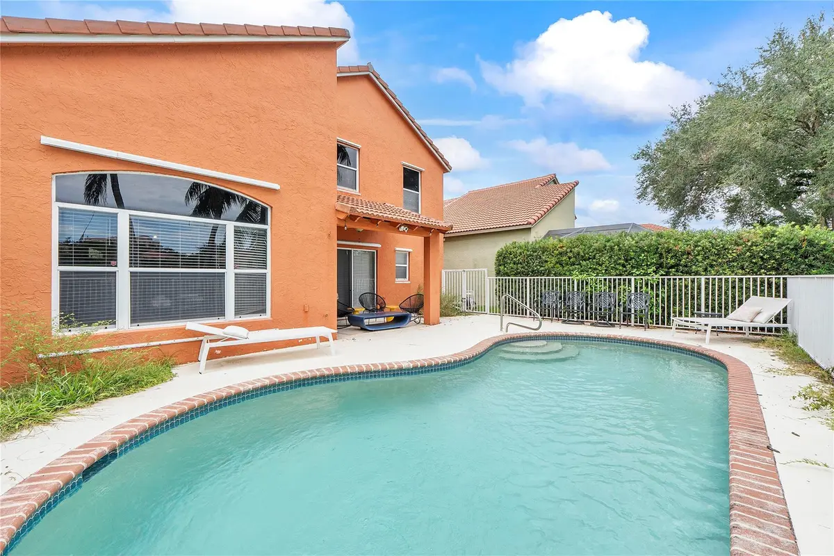 Photo 2 at 4020 Dorado Drive, Riviera Beach