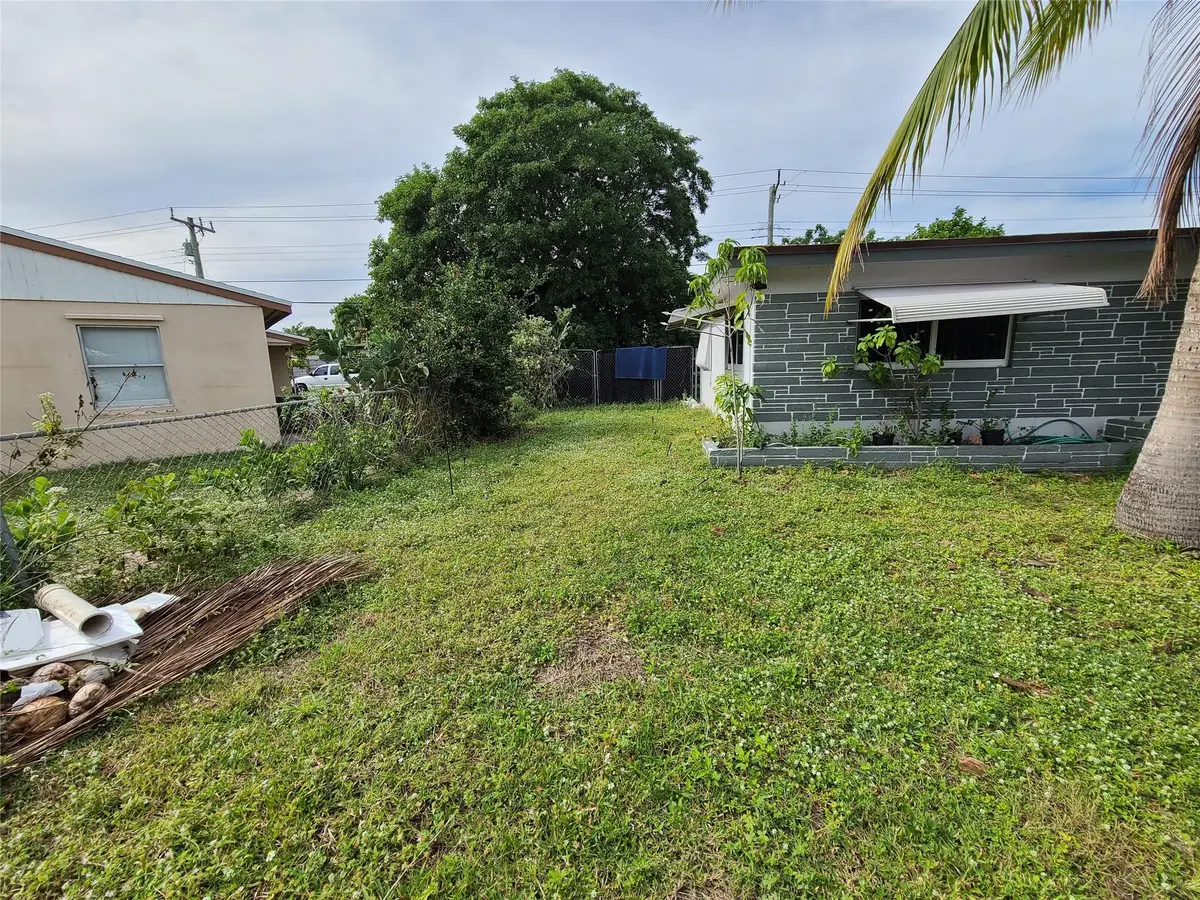 Photo 3 at 4711 N Andrews Avenue, Fort Lauderdale