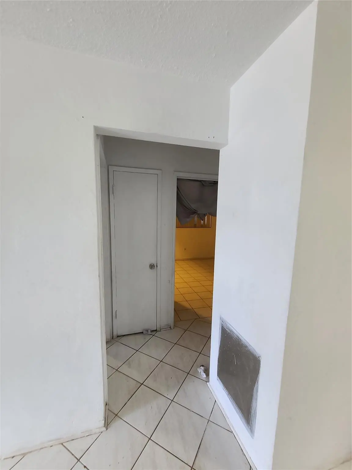 Photo 7 at 4711 N Andrews Avenue, Fort Lauderdale