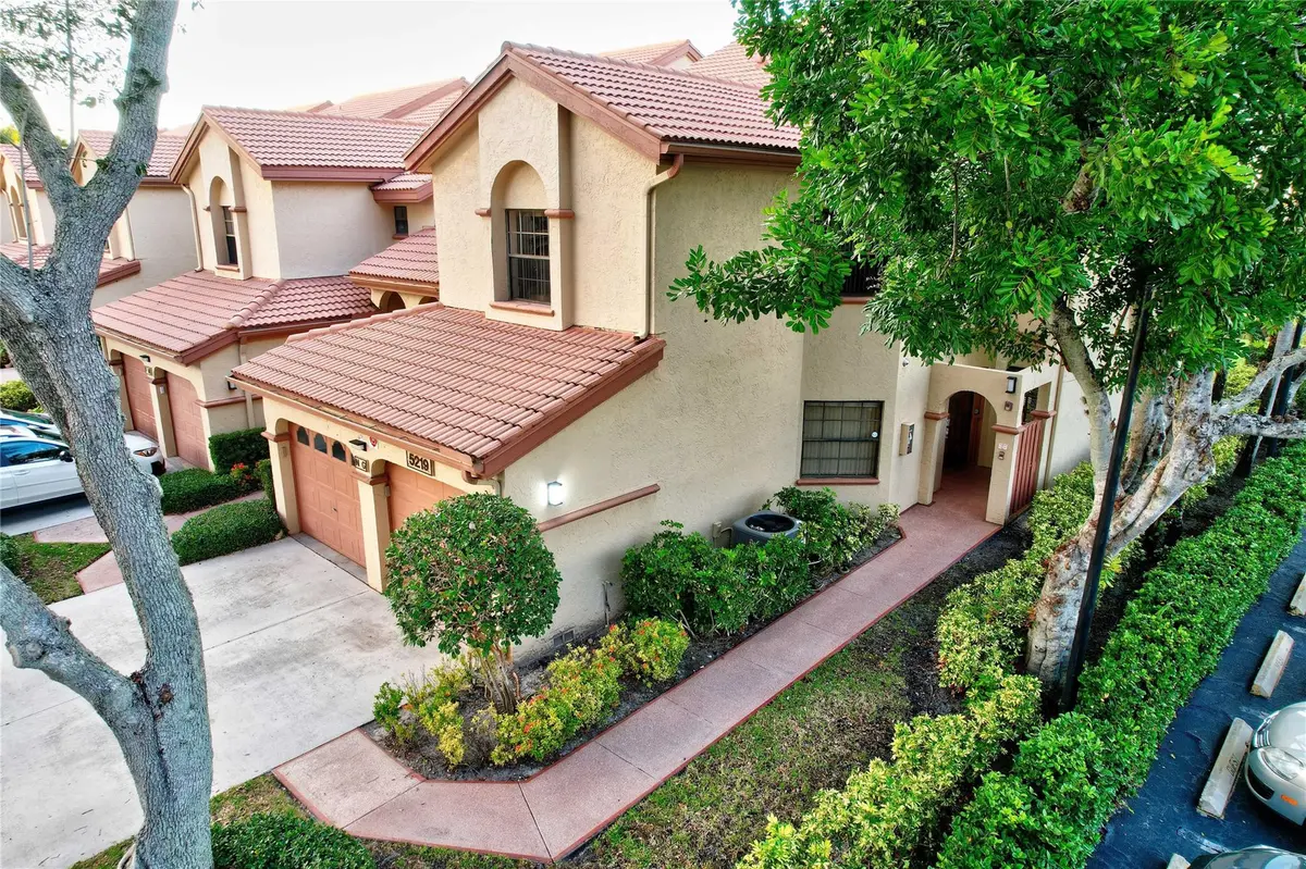 Photo 2 at 5219 Europa Drive G, Boynton Beach