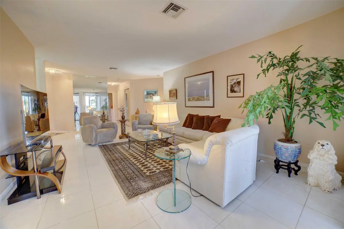 Photo 3 at 5219 Europa Drive G, Boynton Beach