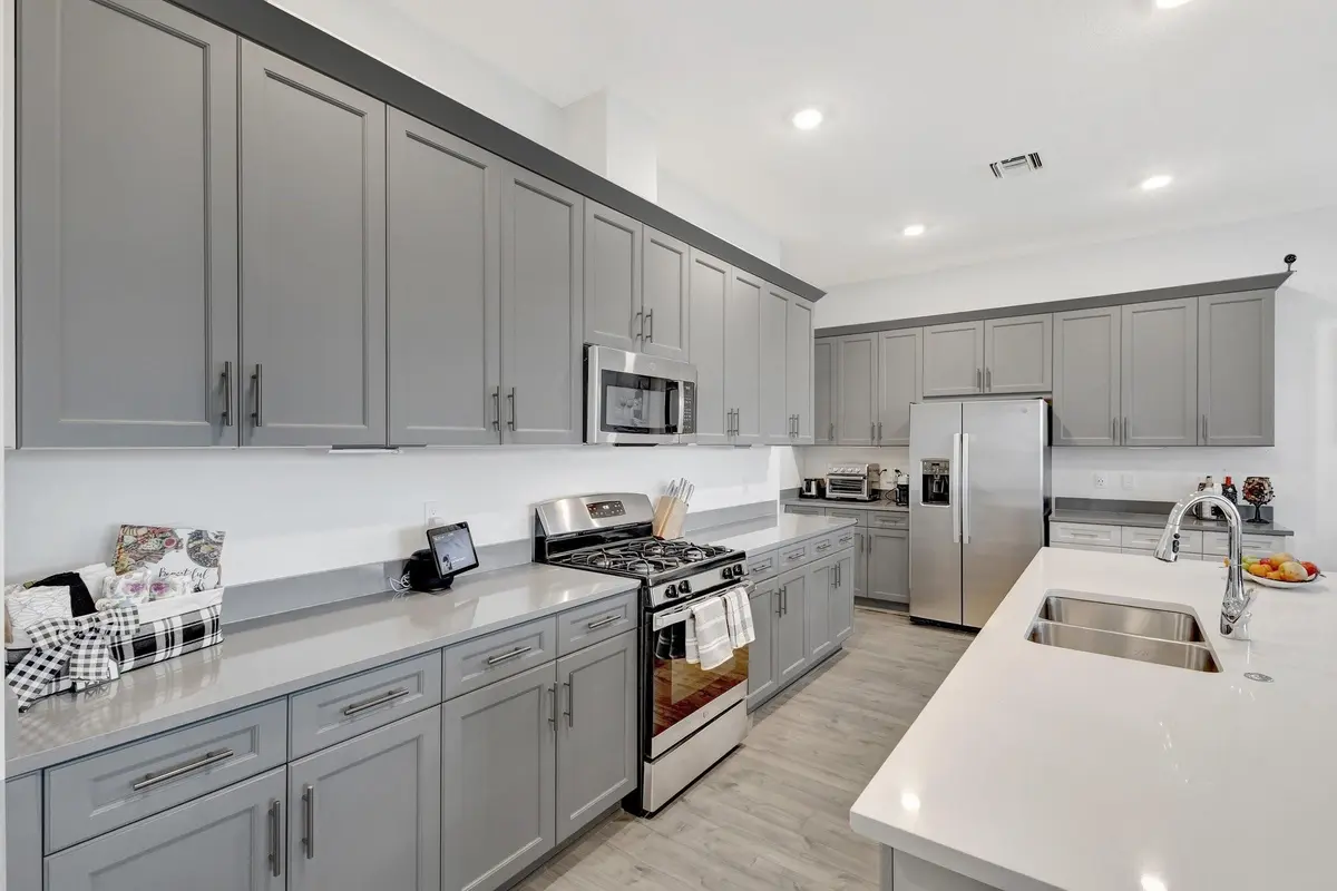Photo 7 at 15865 Key Biscayne Lane, Westlake