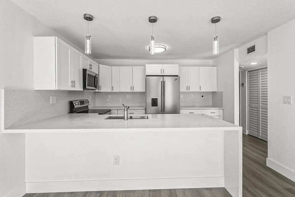 Photo 6 at 20731 NW 41st Avenue Road, Miami Gardens