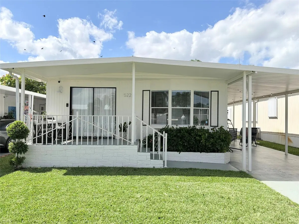 Photo 2 at 5221 SW 25th Avenue, Fort Lauderdale