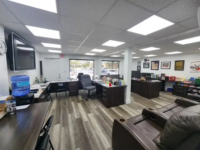 Photo 3 at 4080 W Broward Boulevard, Plantation