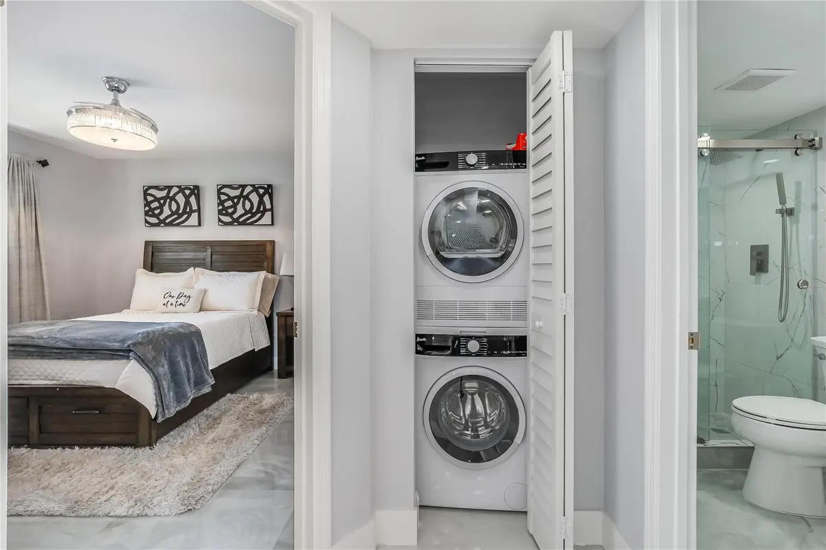 Photo 6 at 9523 S Hollybrook Lake Drive 102, Pembroke Pines