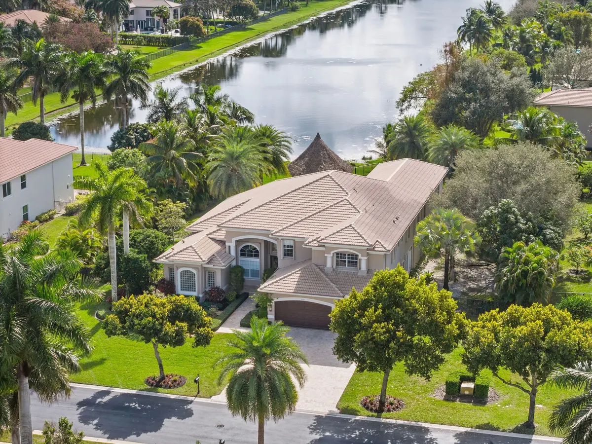 Photo 1 at 11382 Redberry Drive, Davie
