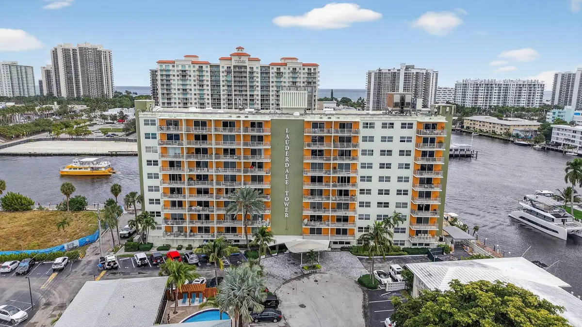Photo 3 at 2900 NE 30th Street A4, Fort Lauderdale