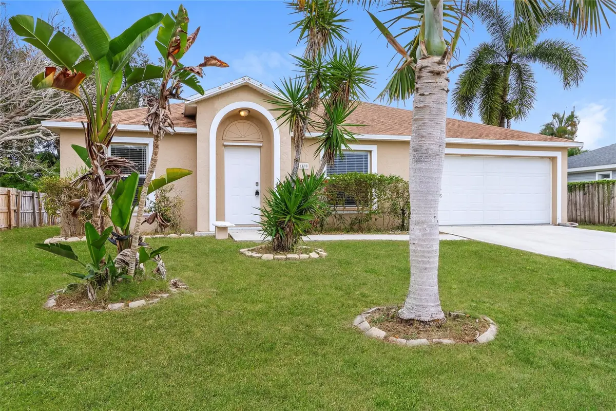 Photo 1 at 1890 4th Avenue, Vero Beach
