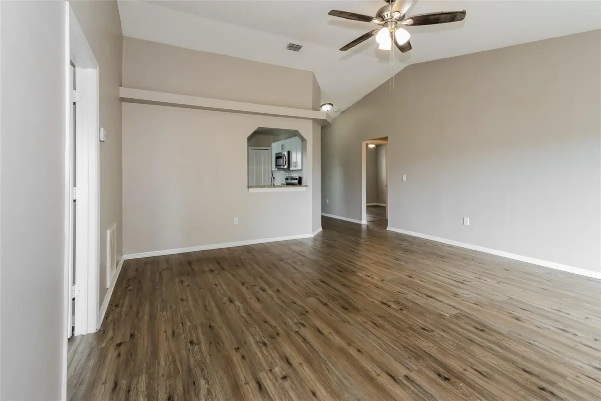 Photo 6 at 1890 4th Avenue, Vero Beach