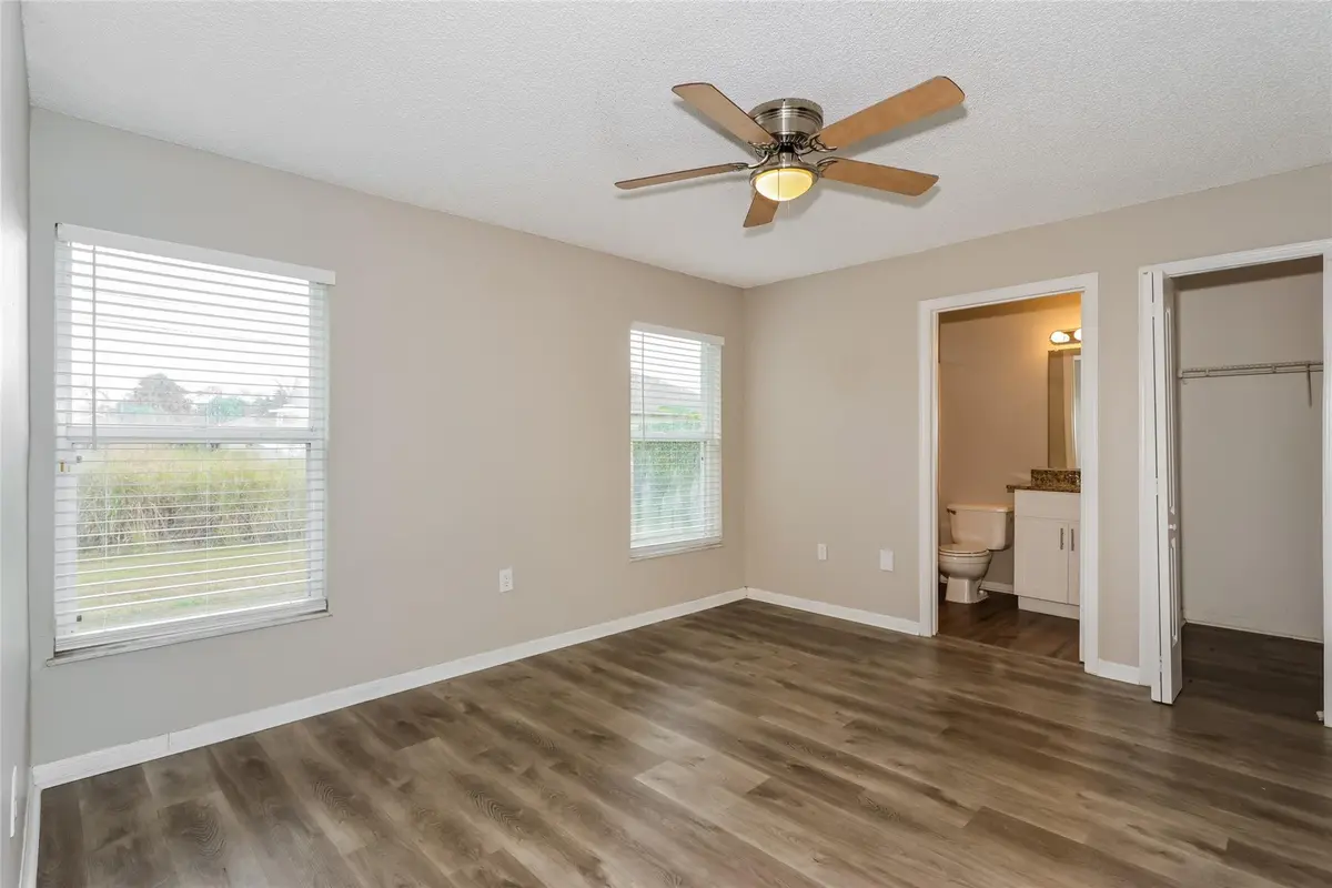 Photo 7 at 1890 4th Avenue, Vero Beach