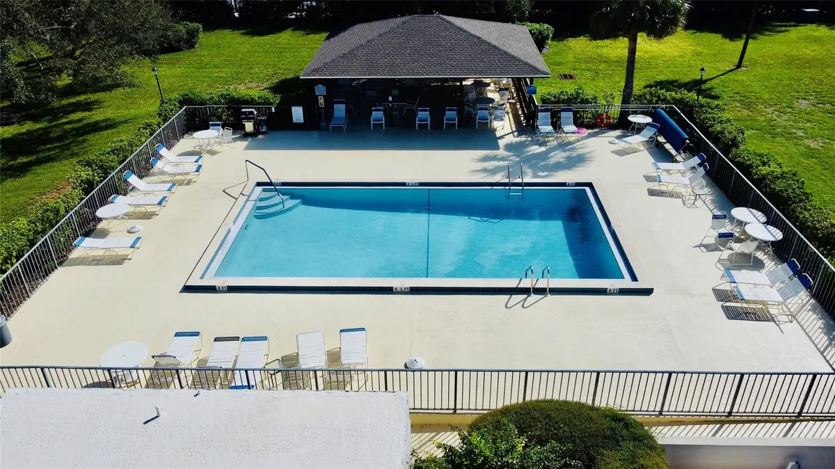 Photo 6 at 3216 S Lakeview Circle 5202, Fort Pierce