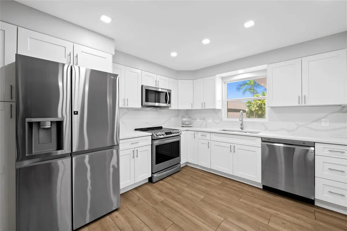 Photo 2 at 3500 Galt Ocean Drive 109, Fort Lauderdale