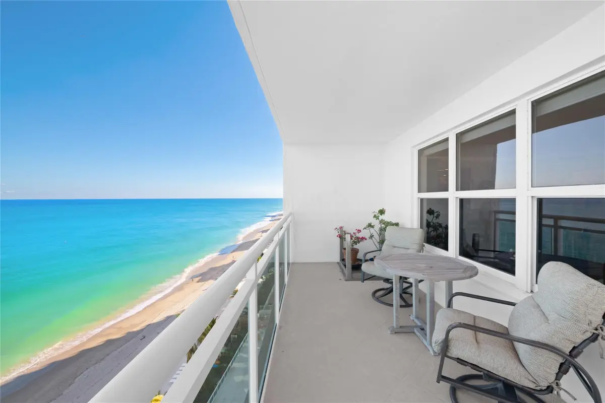Photo 2 at 3900 Galt Ocean Drive 1017, Fort Lauderdale
