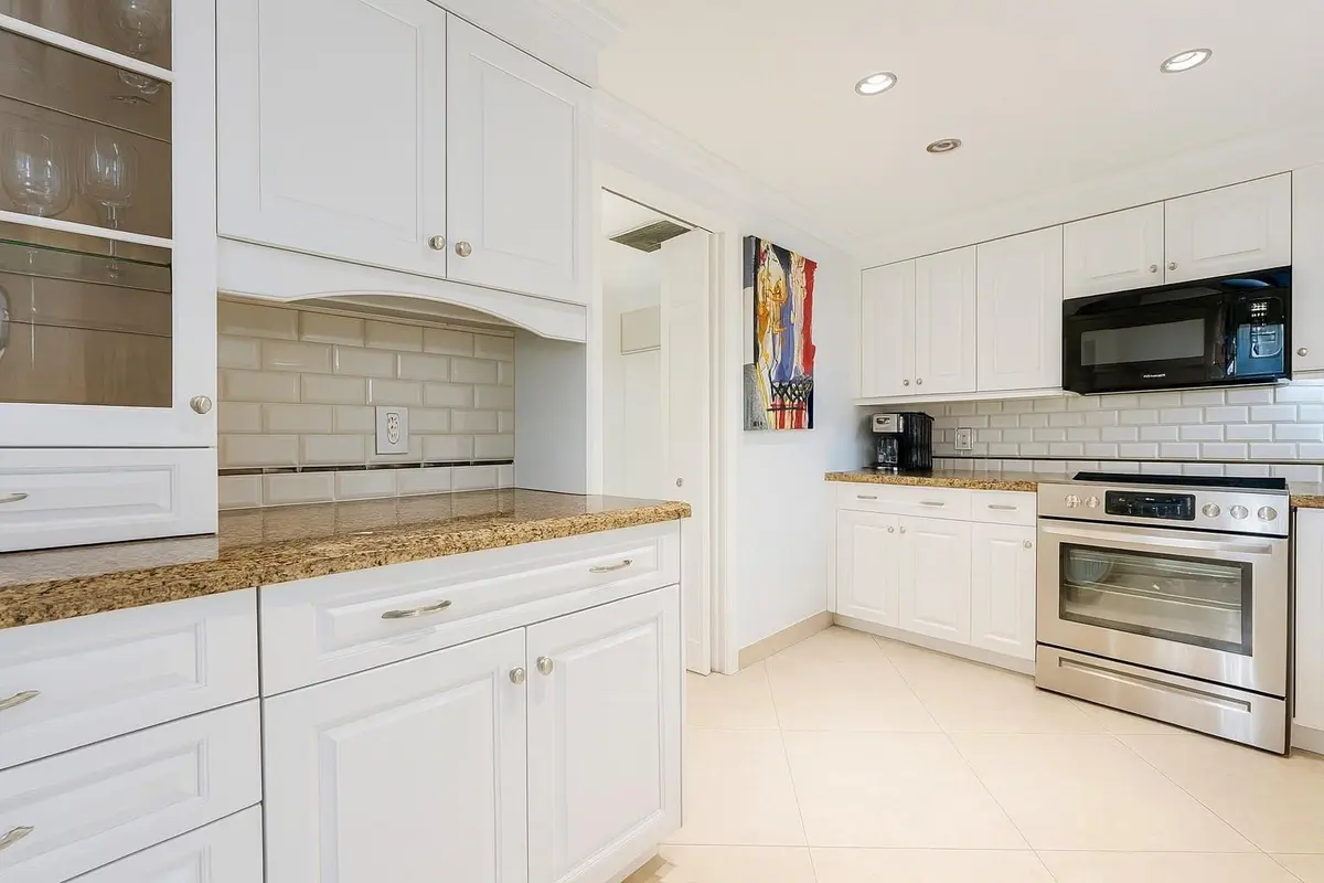 Photo 5 at 3460 S Ocean Boulevard 608, Palm Beach