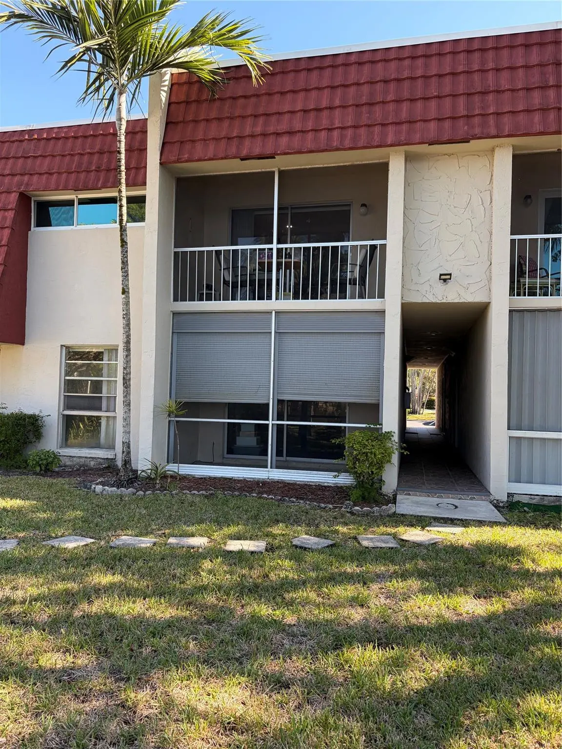 Back view of condo at 21 Jacaranda Drive 121, Plantation