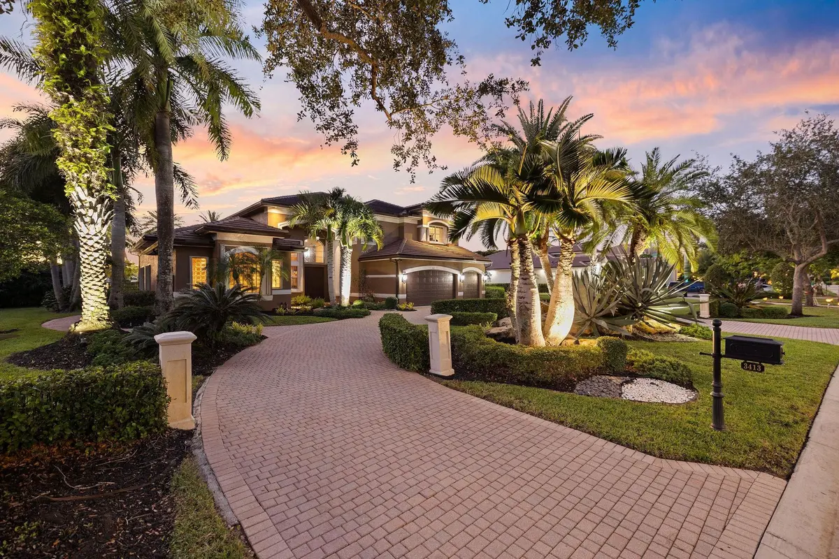 Photo 3 at 3413 Dovecote Meadow Lane, Davie